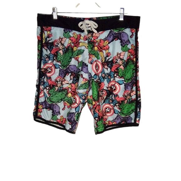 Marvel Swim Trunks Size M - Picture 1 of 4
